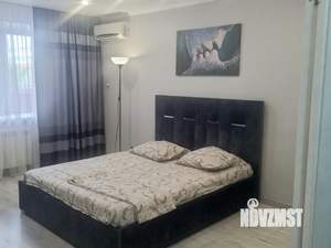 1-к квартира, посуточно, 44м2, 7/10 этаж