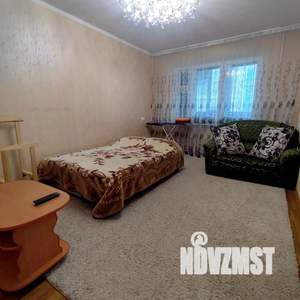 1-к квартира, посуточно, 70м2, 1/1 этаж