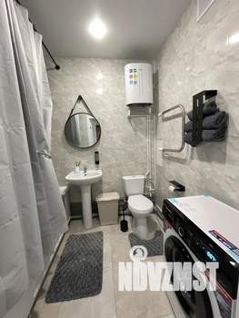 Студия квартира, посуточно, 30м2, 17/25 этаж