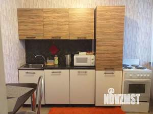 1-к квартира, посуточно, 36м2, 10/25 этаж