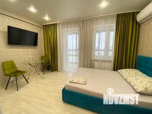1-к квартира, посуточно, 35м2, 1/1 этаж