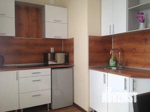 1-к квартира, посуточно, 45м2, 17/25 этаж