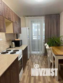 2-к квартира, посуточно, 56м2, 1/10 этаж