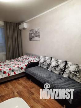 Студия квартира, посуточно, 37м2, 15/17 этаж