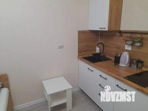 Студия квартира, посуточно, 23м2, 3/19 этаж