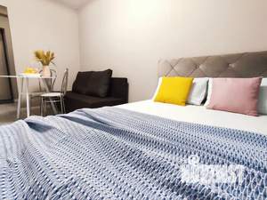 Студия квартира, посуточно, 26м2, 1/19 этаж