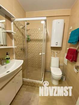 Студия квартира, посуточно, 30м2, 15/25 этаж