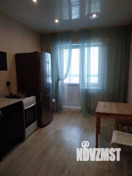 1-к квартира, посуточно, 44м2, 1/1 этаж