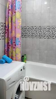 1-к квартира, посуточно, 36м2, 10/25 этаж