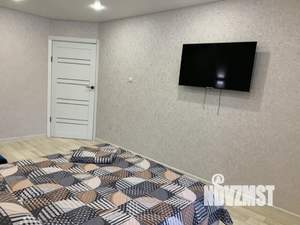 1-к квартира, посуточно, 39м2, 1/10 этаж