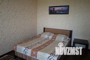 1-к квартира, посуточно, 50м2, 9/10 этаж
