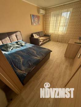 1-к квартира, посуточно, 40м2, 9/18 этаж