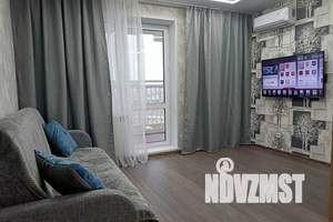 2-к квартира, посуточно, 42м2, 12/18 этаж