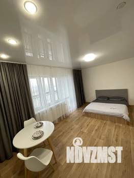 Студия квартира, посуточно, 35м2, 14/19 этаж