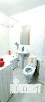 1-к квартира, посуточно, 38м2, 4/10 этаж