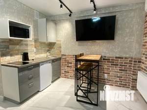 Студия квартира, посуточно, 35м2, 17/25 этаж