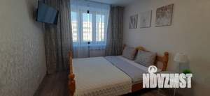 1-к квартира, посуточно, 40м2, 9/10 этаж