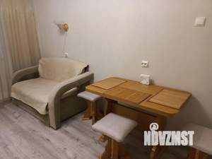 1-к квартира, посуточно, 40м2, 8/10 этаж