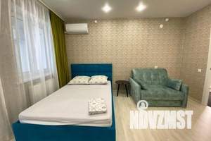 1-к квартира, посуточно, 38м2, 15/25 этаж