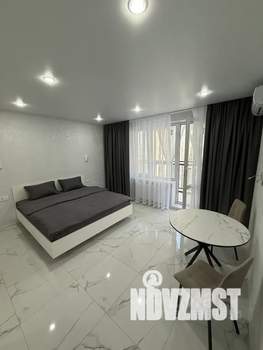 Студия квартира, посуточно, 33м2, 14/19 этаж