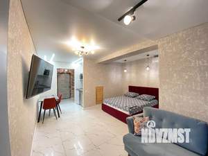 Студия квартира, посуточно, 38м2, 13/25 этаж