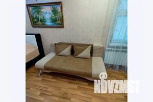 1-к квартира, посуточно, 39м2, 7/10 этаж