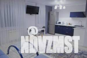 1-к квартира, посуточно, 38м2, 2/9 этаж