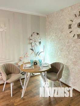 2-к квартира, посуточно, 44м2, 1/1 этаж