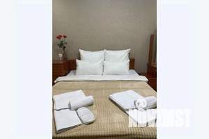 1-к квартира, посуточно, 40м2, 8/10 этаж