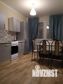 1-к квартира, посуточно, 40м2, 9/17 этаж