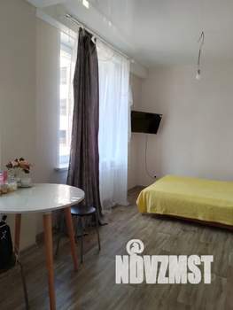 Студия квартира, посуточно, 23м2, 3/19 этаж