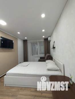 1-к квартира, посуточно, 41м2, 17/18 этаж