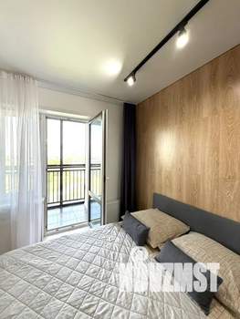 Студия квартира, посуточно, 38м2, 12/18 этаж