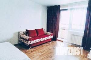 1-к квартира, посуточно, 40м2, 6/10 этаж