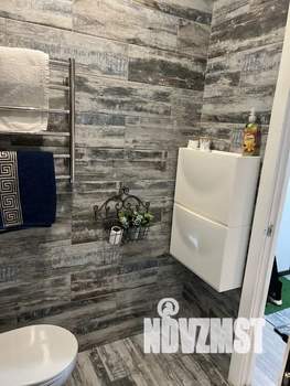 Студия квартира, посуточно, 35м2, 3/18 этаж