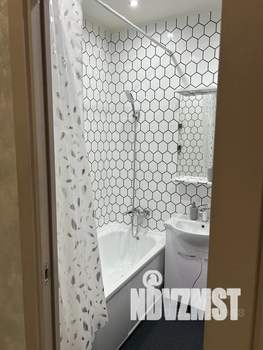 Студия квартира, посуточно, 25м2, 1/9 этаж