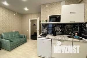 1-к квартира, посуточно, 38м2, 15/25 этаж