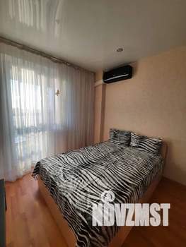 Студия квартира, посуточно, 30м2, 16/25 этаж