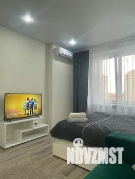 1-к квартира, посуточно, 35м2, 13/19 этаж