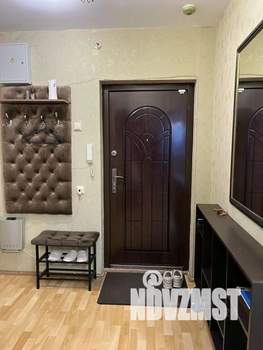 1-к квартира, посуточно, 37м2, 1/1 этаж