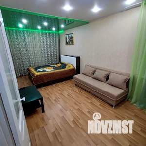 1-к квартира, посуточно, 40м2, 10/10 этаж