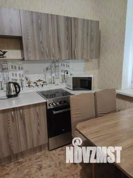 2-к квартира, посуточно, 64м2, 1/17 этаж