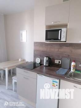 1-к квартира, посуточно, 40м2, 12/16 этаж