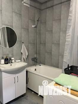 1-к квартира, посуточно, 31м2, 21/25 этаж