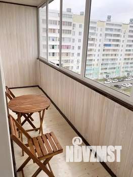 Студия квартира, посуточно, 45м2, 8/10 этаж