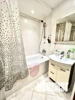 2-к квартира, посуточно, 52м2, 1/1 этаж