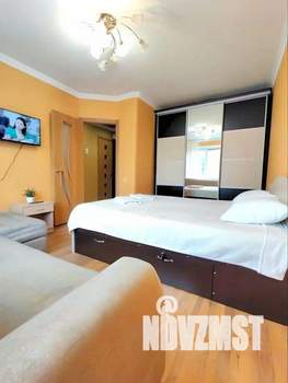 1-к квартира, посуточно, 30м2, 1/1 этаж