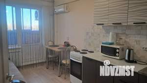 1-к квартира, посуточно, 38м2, 4/17 этаж