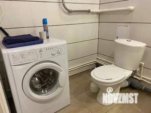 Студия квартира, посуточно, 27м2, 13/18 этаж
