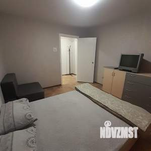 2-к квартира, посуточно, 45м2, 1/5 этаж